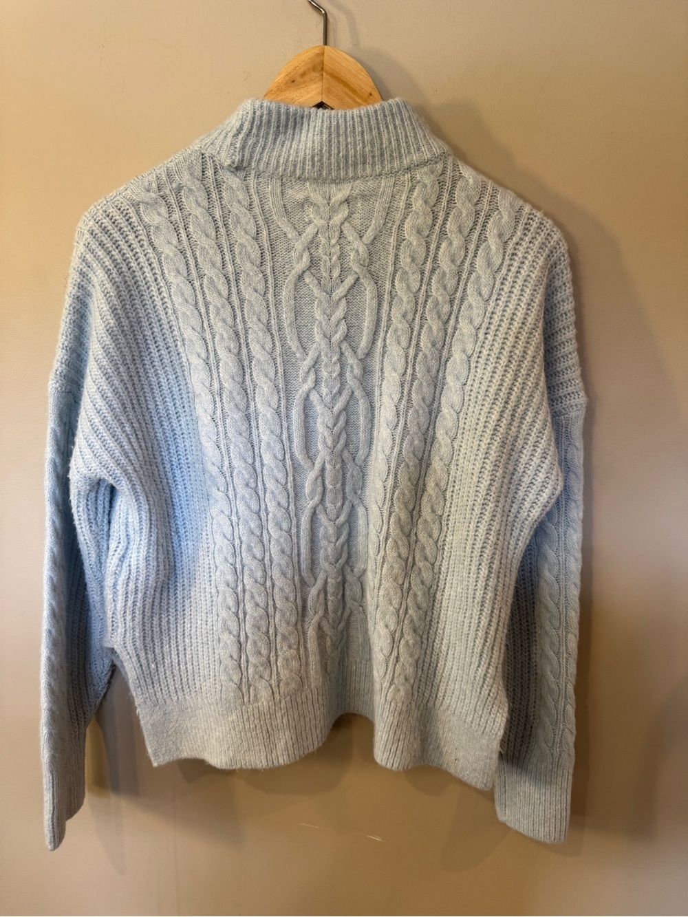 Abercrombie & Fitch Cable Knit Mock Neck Sweater Women’s XS Blue Pullover - Picture 4 of 4